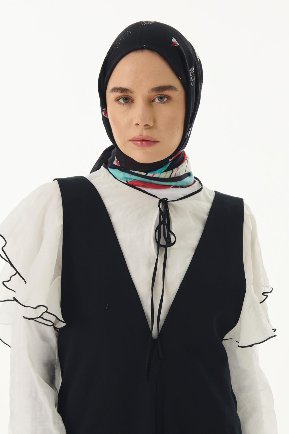 Abelia siyah papatya desen pamuklu şal | Renk: Siyah