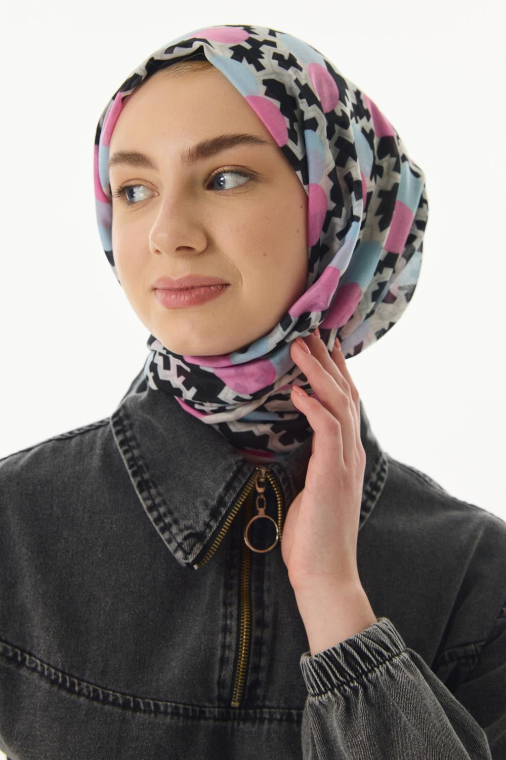 Amy siyah-pudra grafik desen pamuklu şal | Renk: Siyah-pudra