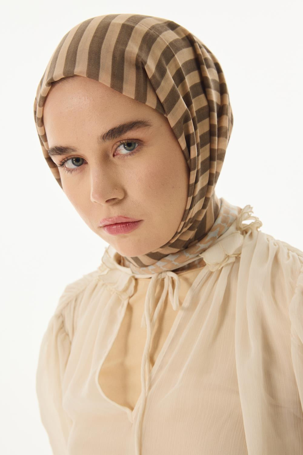 Belinda bej minimal desen pamuklu şal | Renk: Bej