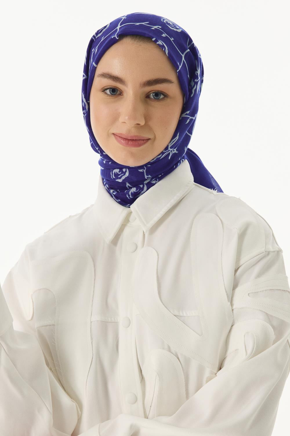 Berry saks mavi rose desen pamuklu şal | Renk: Saks mavi