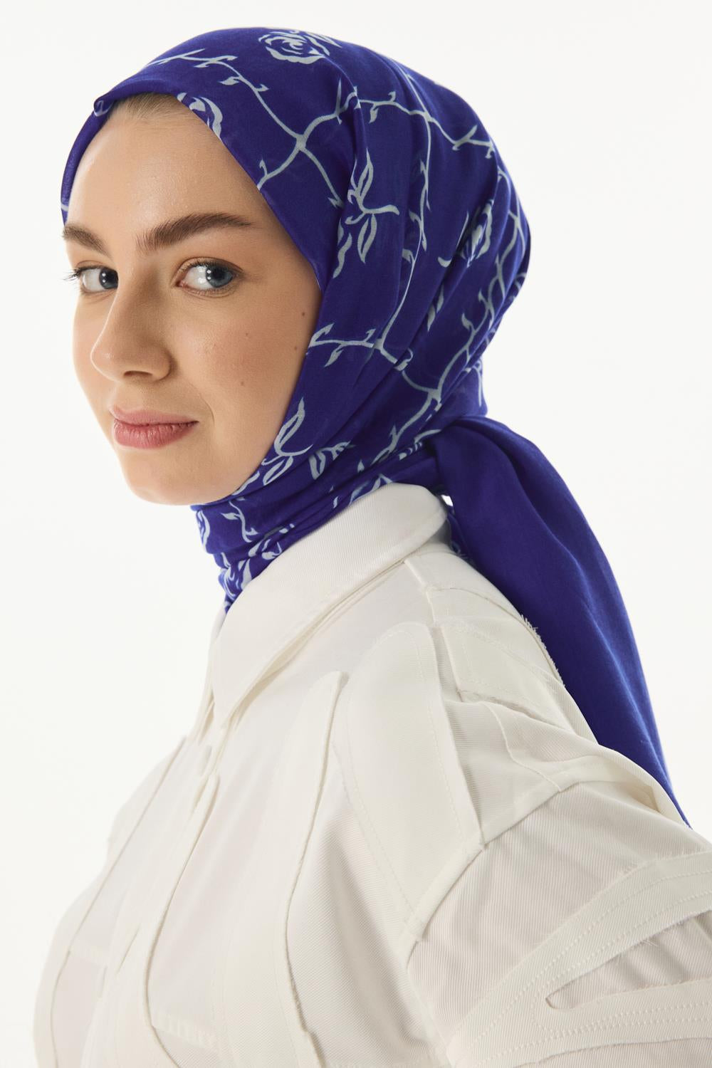 Berry saks mavi rose desen pamuklu şal | Renk: Saks mavi