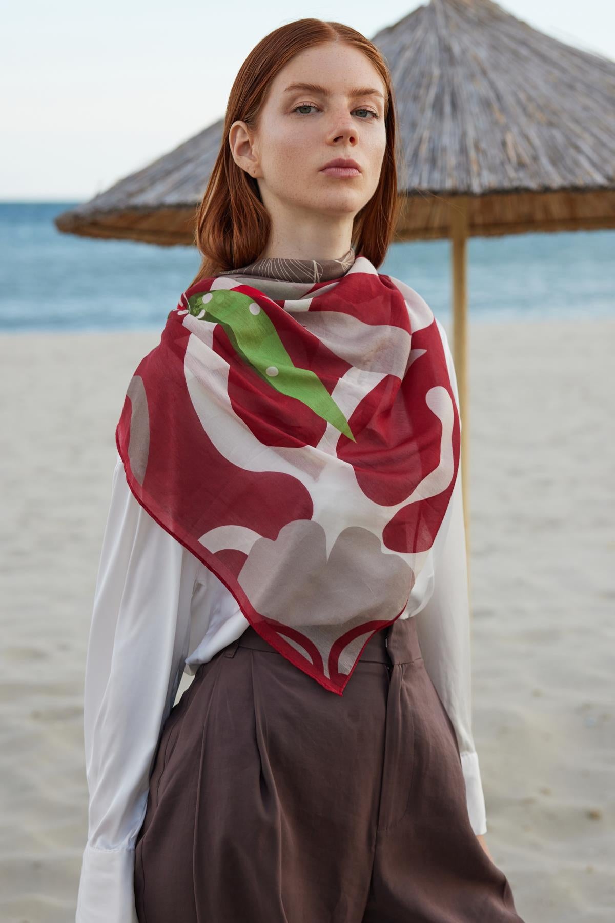 Cassandra bordo flora desen pamuk ipek eşarp | Renk: Bordo