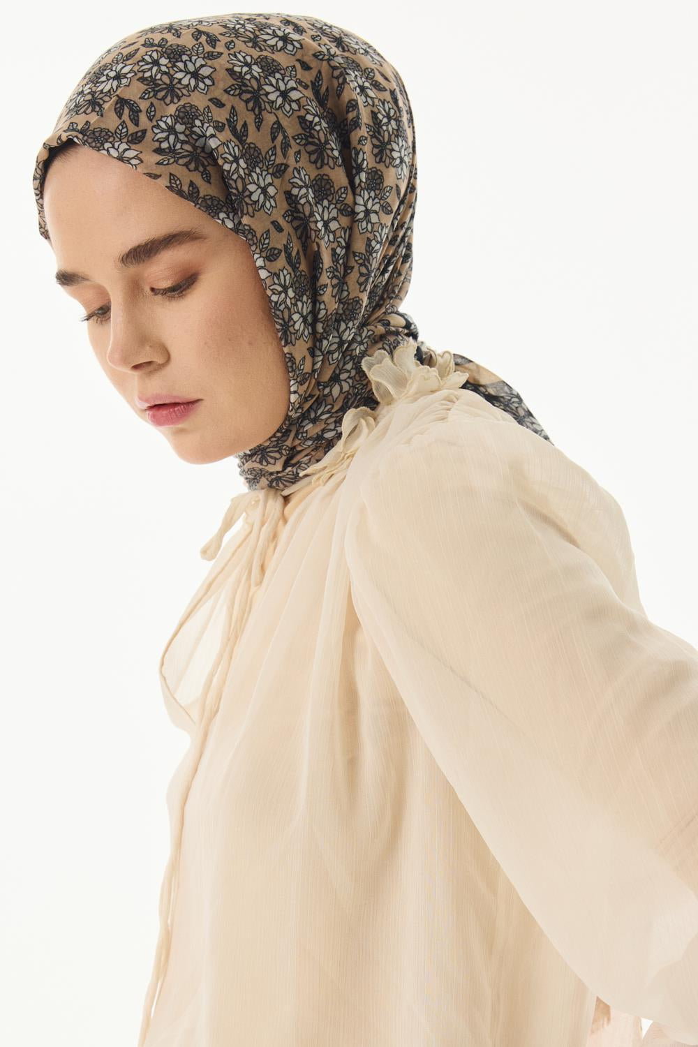 Daisy bej çiçek desen pamuklu şal | Renk: Bej