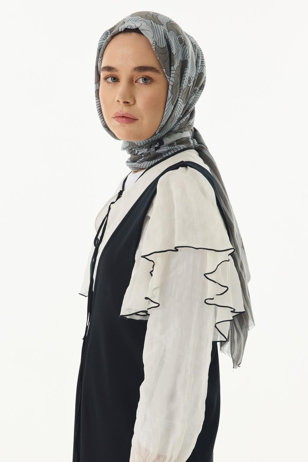 Diana gri çizgi desen pamuklu şal | Renk: Gri