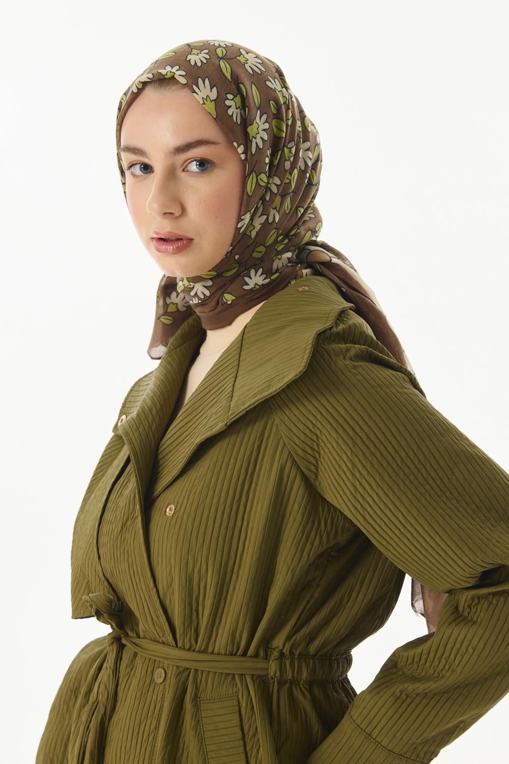 Farah kahverengi çizgi karakter desen pamuklu şal | Renk: Kahverengi
