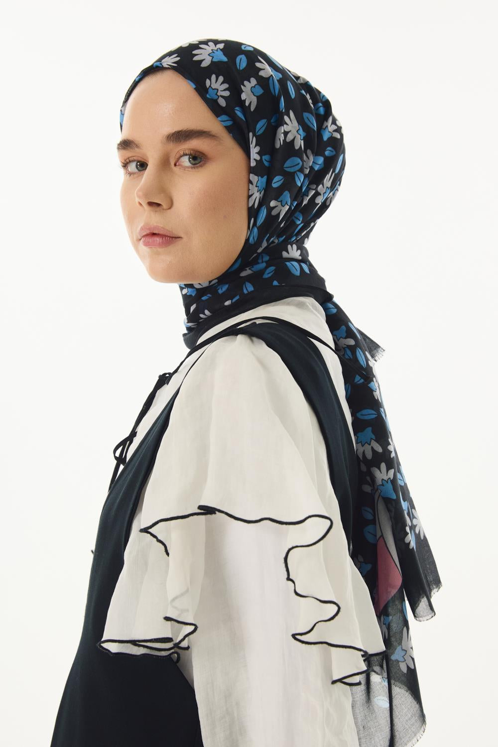 Farah siyah çizgi karakter desen pamuklu şal | Renk: Siyah