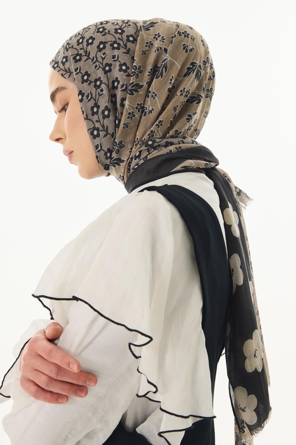Gemma külli gri-füme papatya desen pamuklu şal | Renk: Külli gri füme