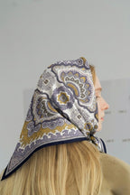 Golden paisley %100 ipek fular 65x65cm | Renk: Standart