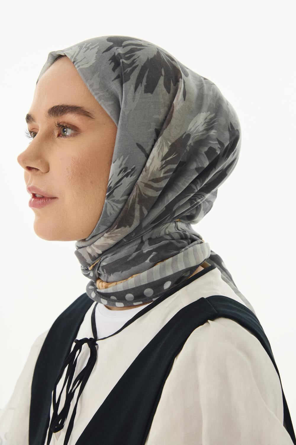 Grace gri çiçek desen pamuklu şal | Renk: Gri