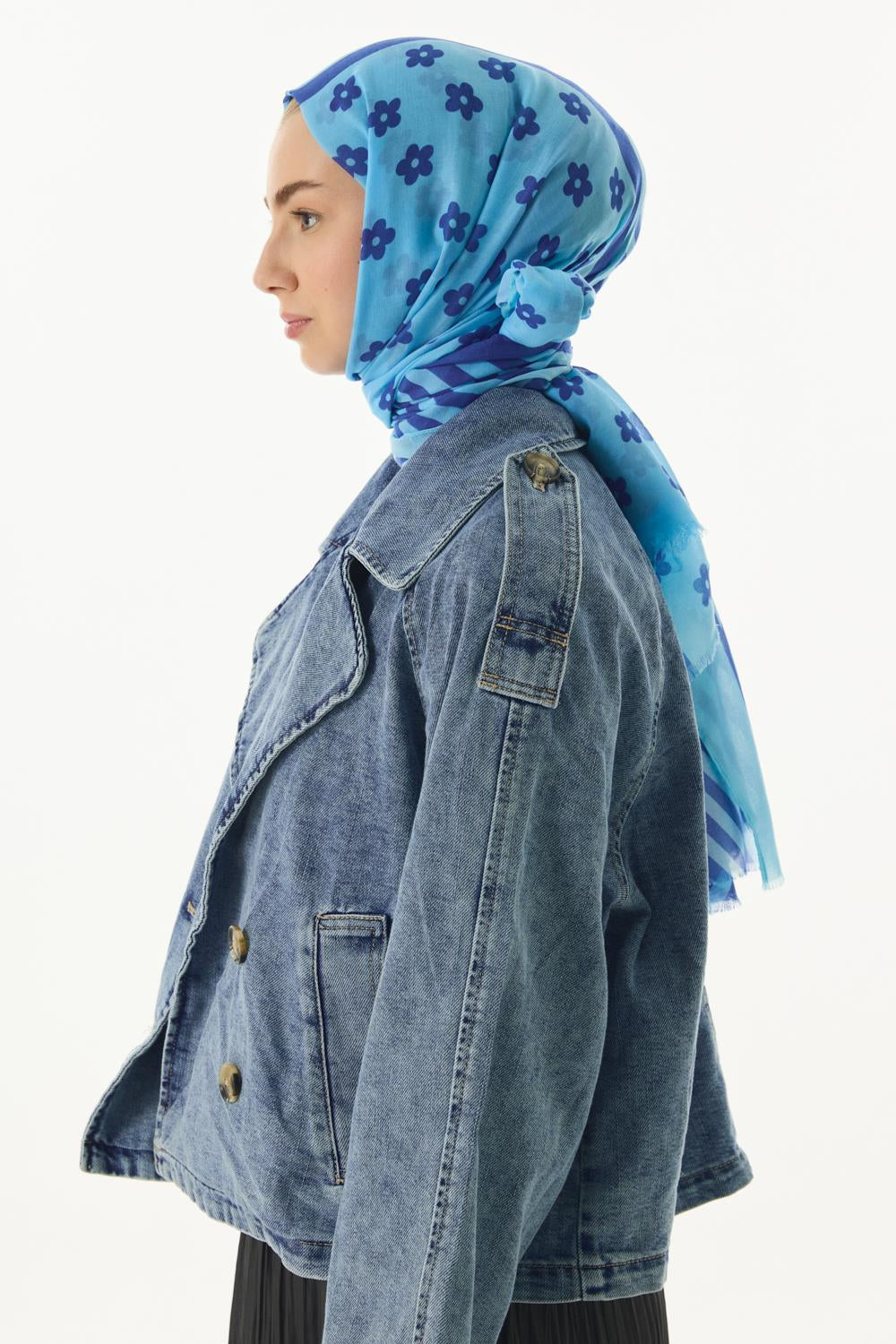 Lenora lacivert-bebe mavi çizgili papatya desen pamuklu şal | Renk: Lacivert bebe mavi