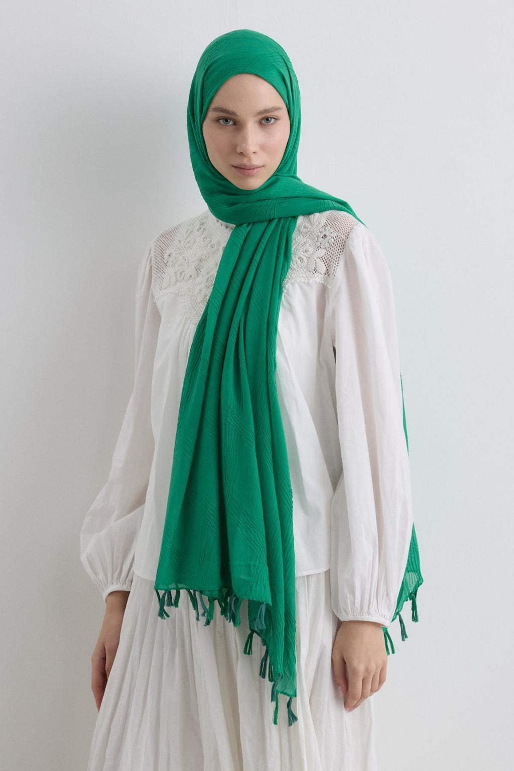 Lilyum benetton saçak püsküllü pamuklu şal | Renk: Benetton