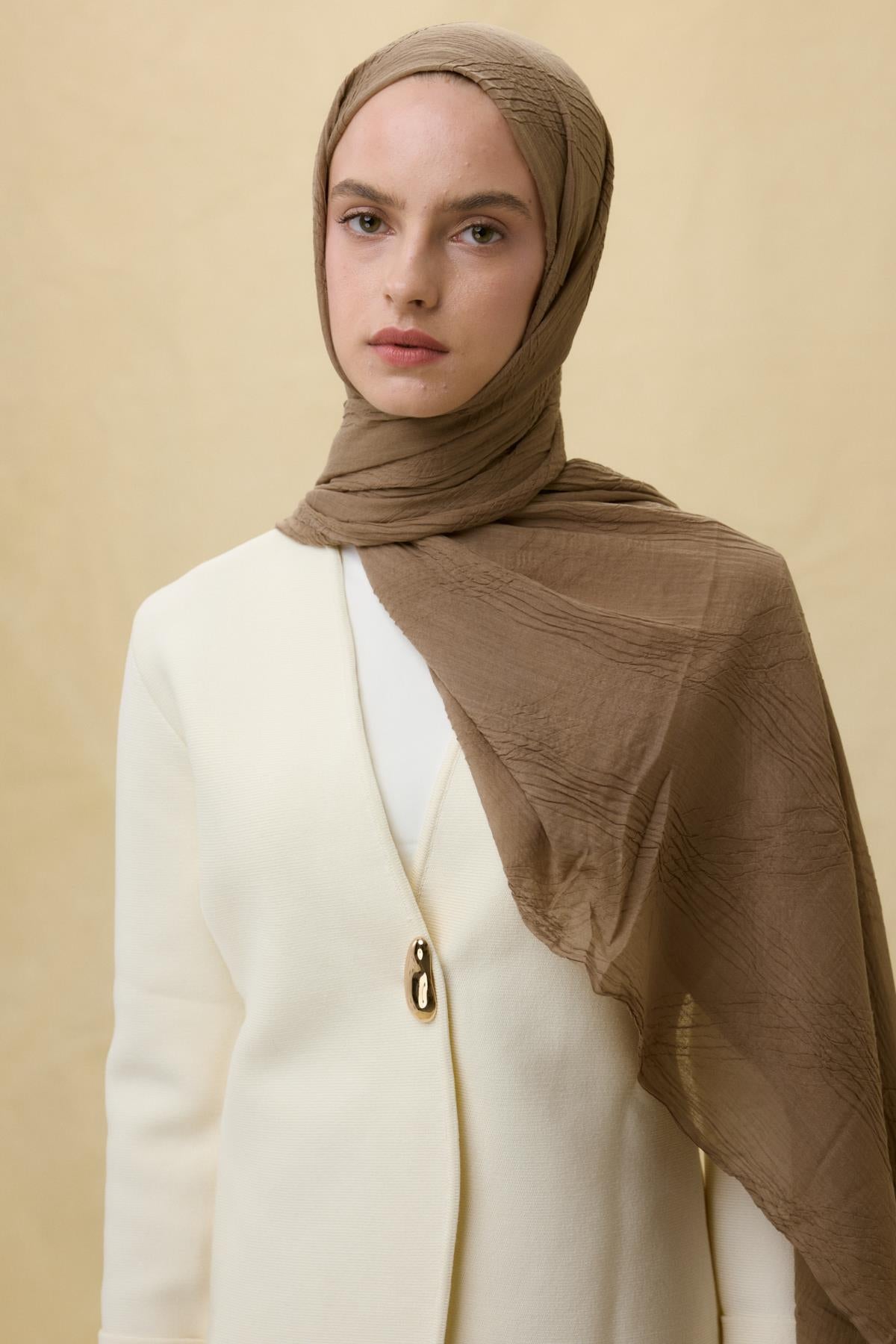 Lilyum koyu camel saçak püsküllü pamuklu şal | Renk: Koyu camel