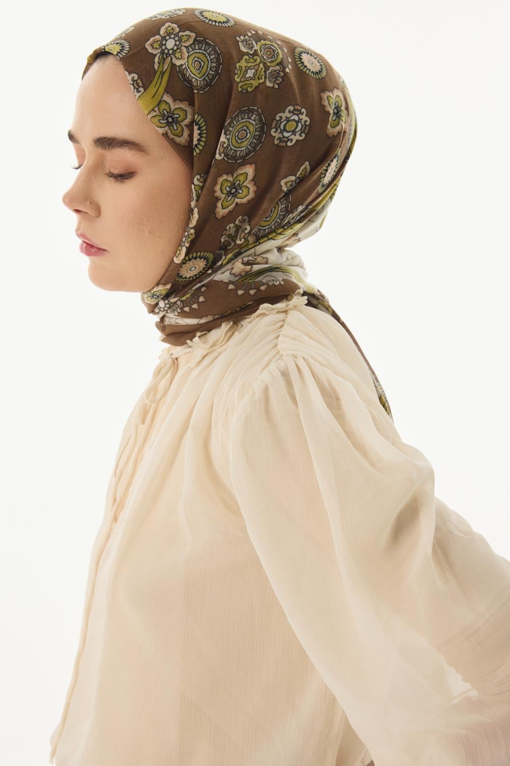 Lotus kahverengi fiyonk desen pamuklu şal | Renk: Kahverengi