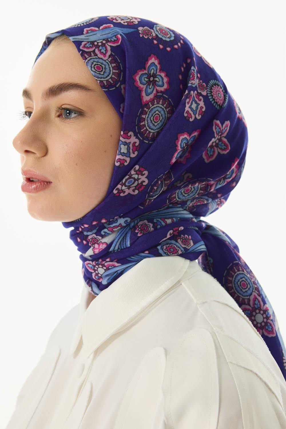 Lotus morcivert fiyonk desen pamuklu şal | Renk: Morcivert