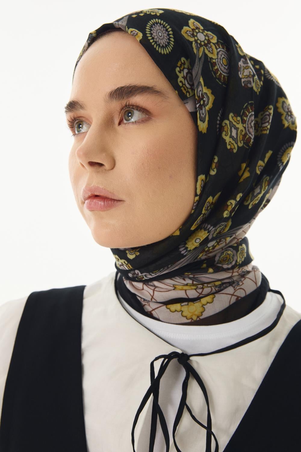 Lotus siyah fiyonk desen pamuklu şal | Renk: Siyah