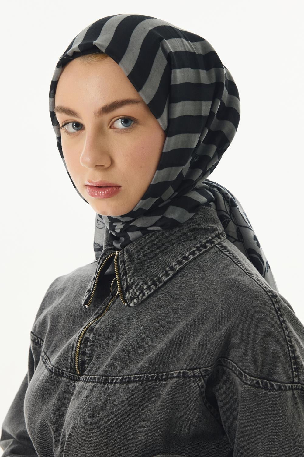 Pamela siyah çizgili sarmaşık desen pamuklu şal | Renk: Siyah