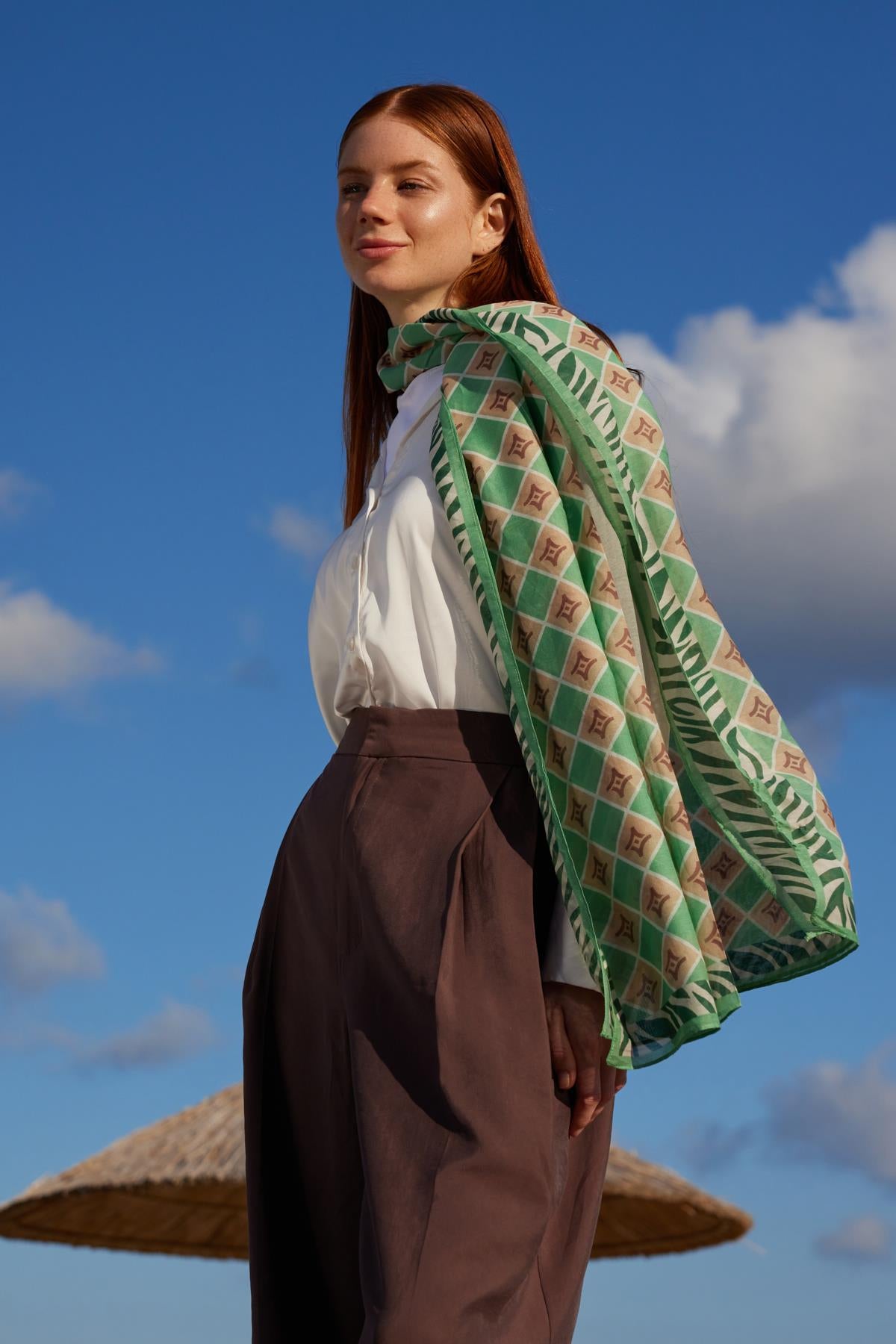Safir mint yeşil logo desen pamuk ipek şal | Renk: Mint yeşil
