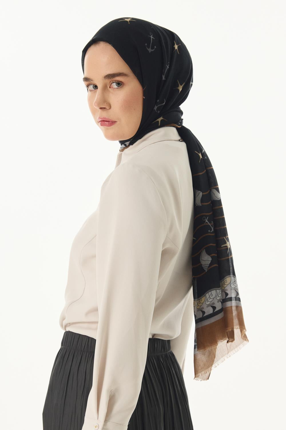 Terra siyah okyanus desen pamuklu şal | Renk: Siyah