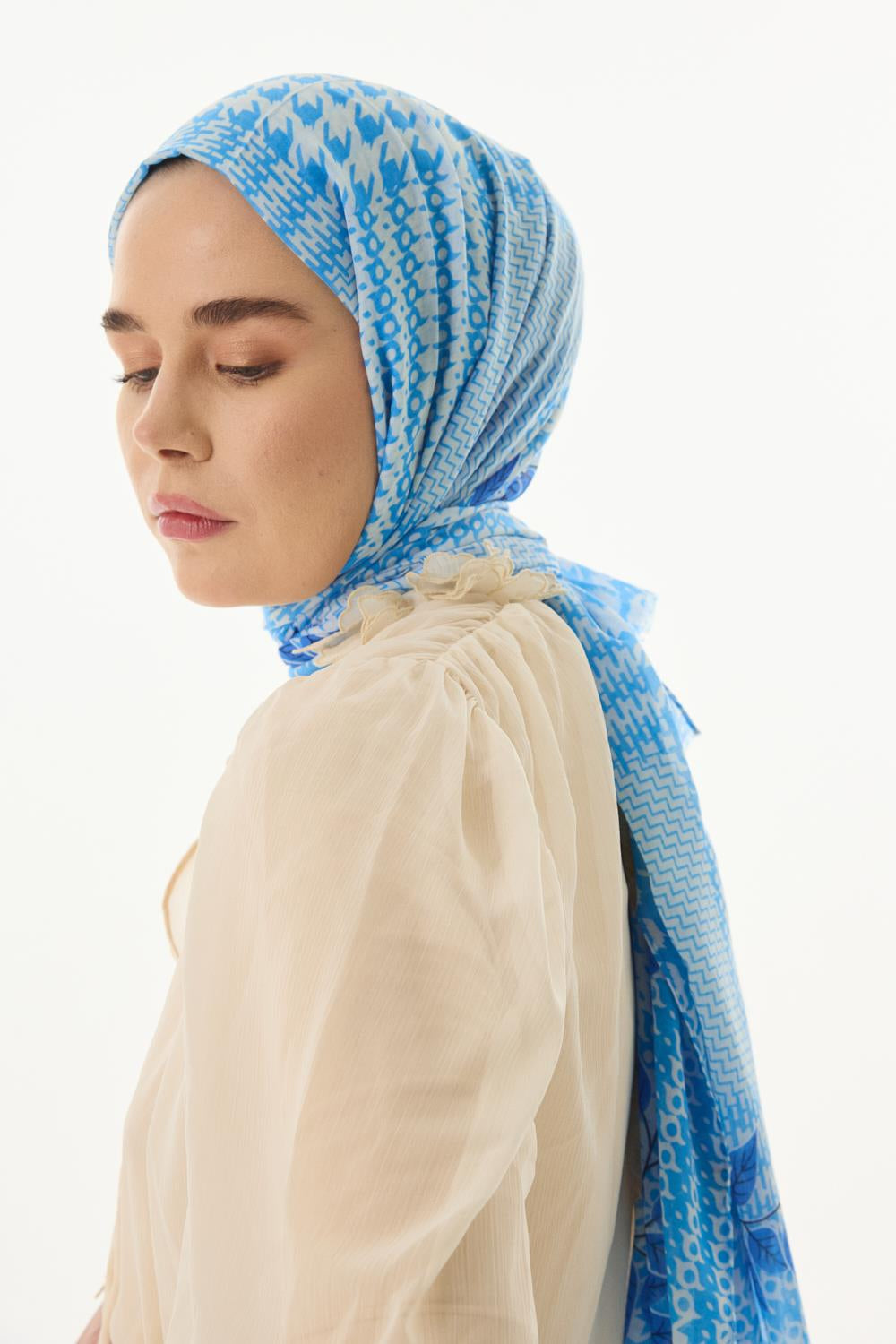 Tulip bebe mavi-lacivert yaprak desen pamuklu şal | Renk: Bebe mavi lacivert