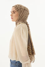 Tulip bej-vizon yaprak desen pamuklu şal | Renk: Bej-vizon