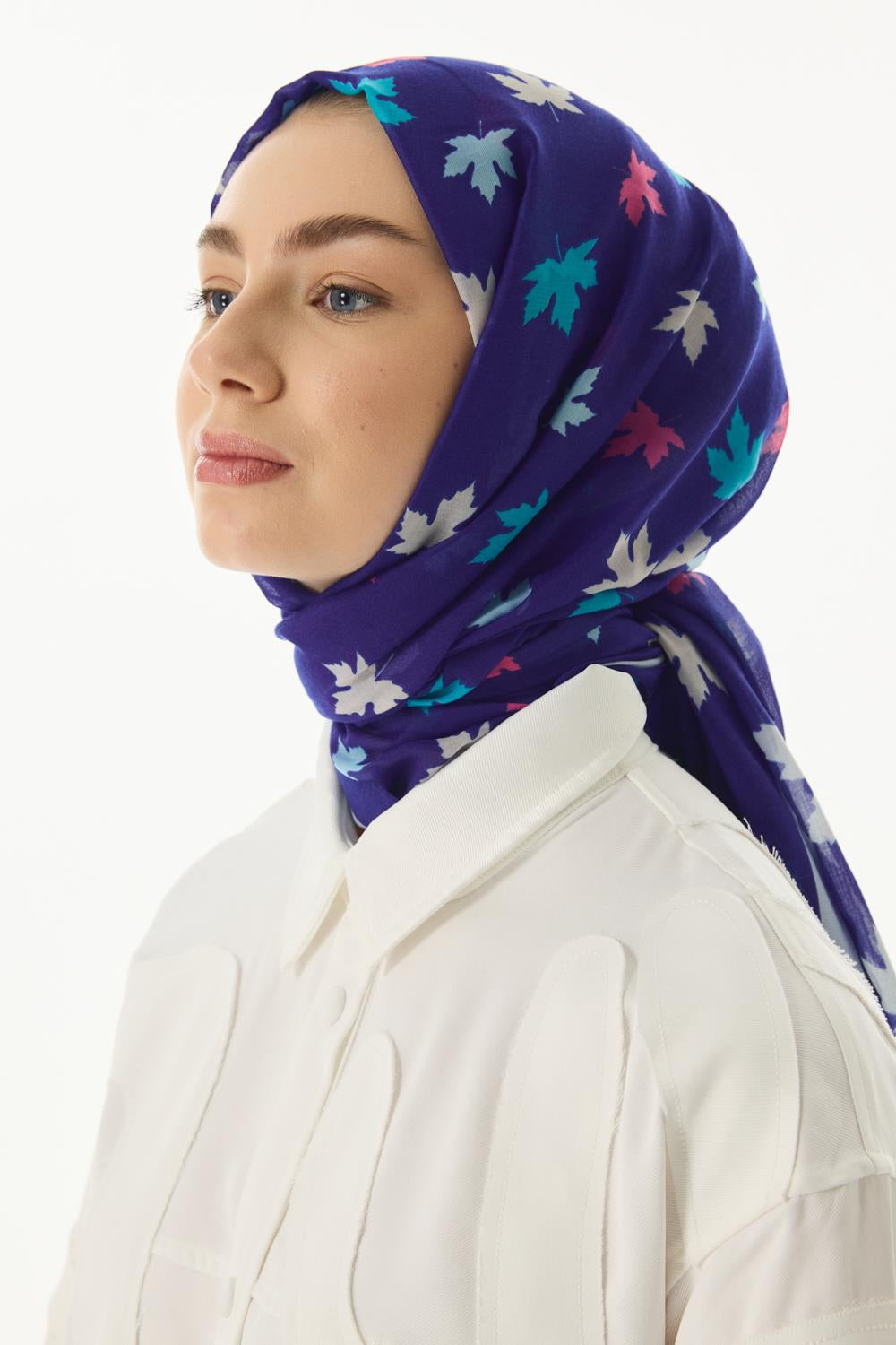 Zeta saks mavi yaprak desen pamuklu şal | Renk: Saks mavi